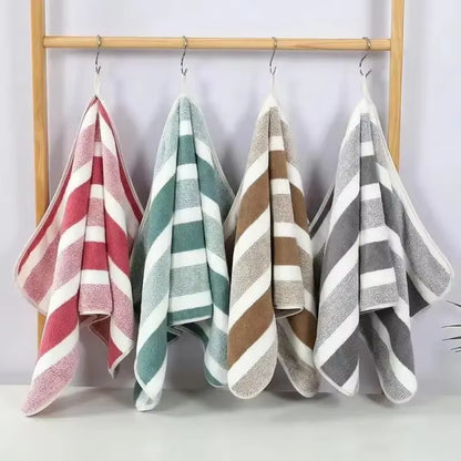 Absorbant and Comfortable Bath Towel